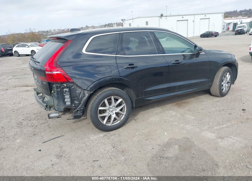 2020 VOLVO XC60 T5 MOMENTUM VIN: YV4102RK6L1425397