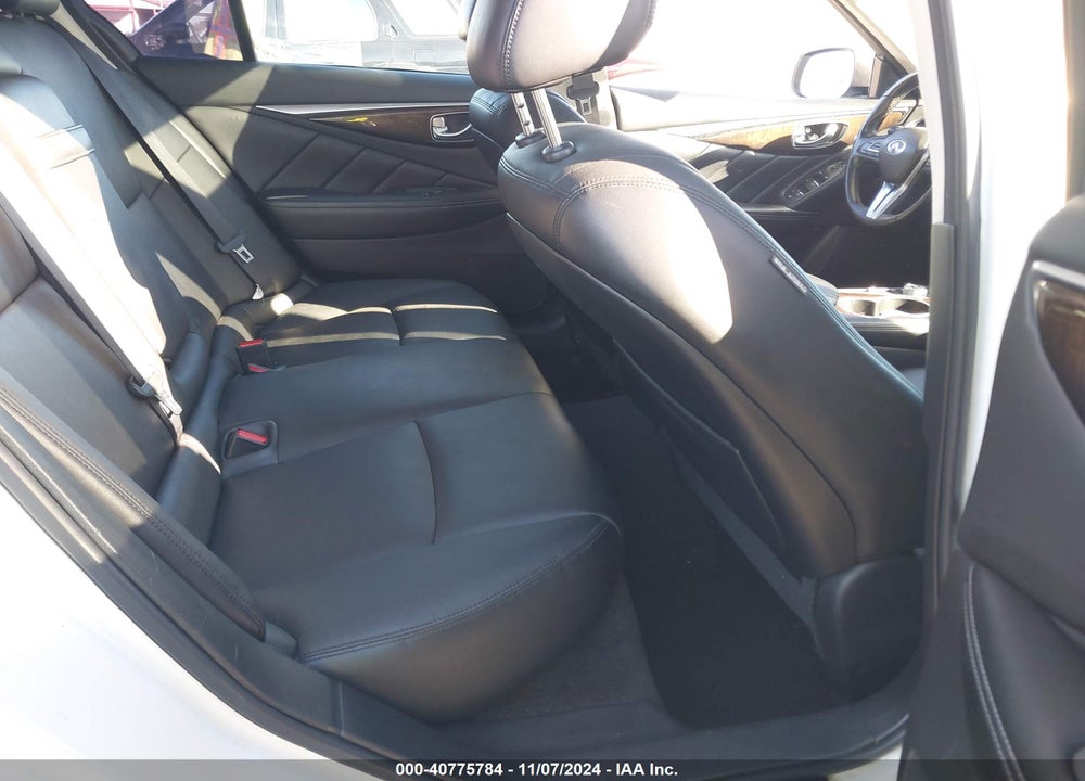2018 INFINITI Q50 3.0T LUXE VIN: JN1EV7AP8JM353997