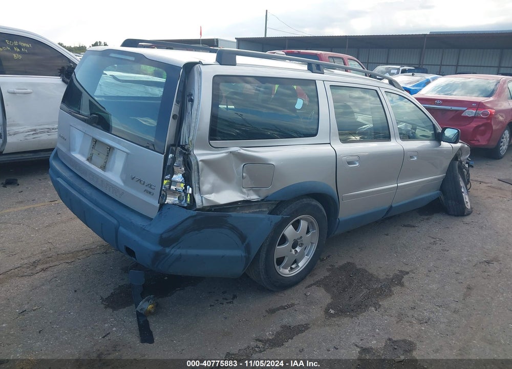 2002 VOLVO V70 XC VIN: YV1SZ58D721066880