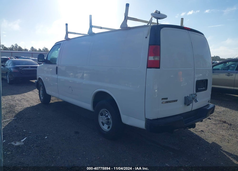2010 CHEVROLET EXPRESS 2500 WORK VAN VIN: 1GCZGFAA3A1184570