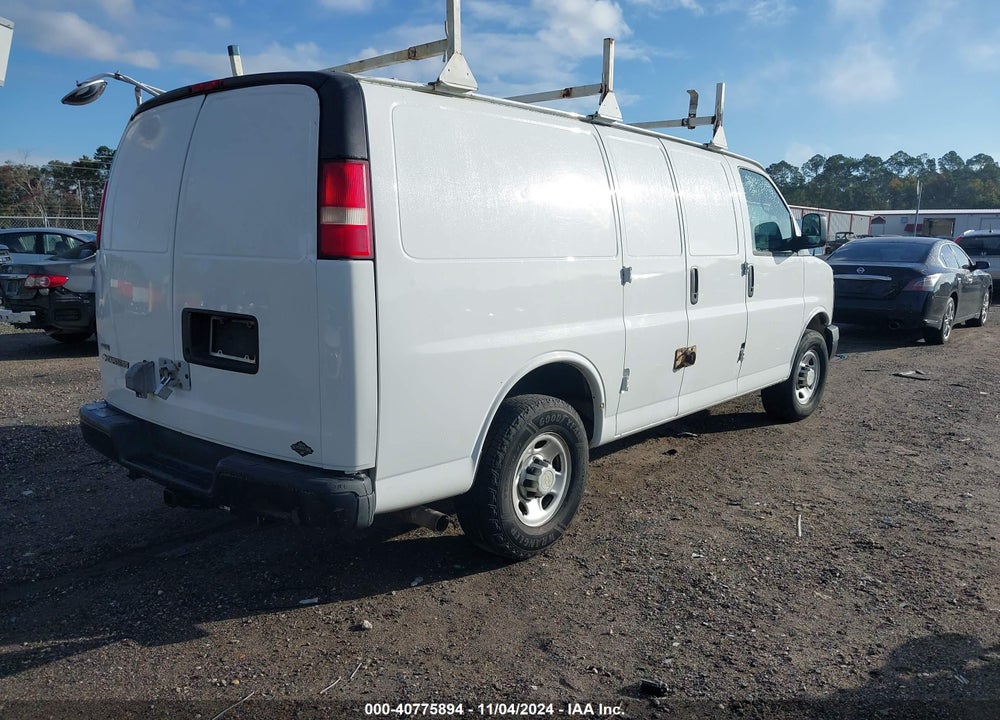 2010 CHEVROLET EXPRESS 2500 WORK VAN VIN: 1GCZGFAA3A1184570