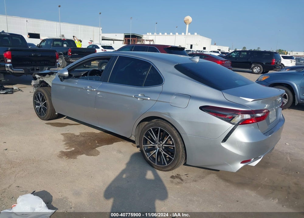 2021 TOYOTA CAMRY SE VIN: 4T1G11AK1MU552196
