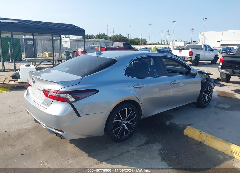 2021 TOYOTA CAMRY SE VIN: 4T1G11AK1MU552196