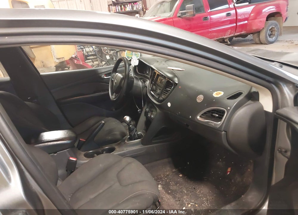 2013 DODGE DART SXT VIN: 1C3CDFBA2DD329831