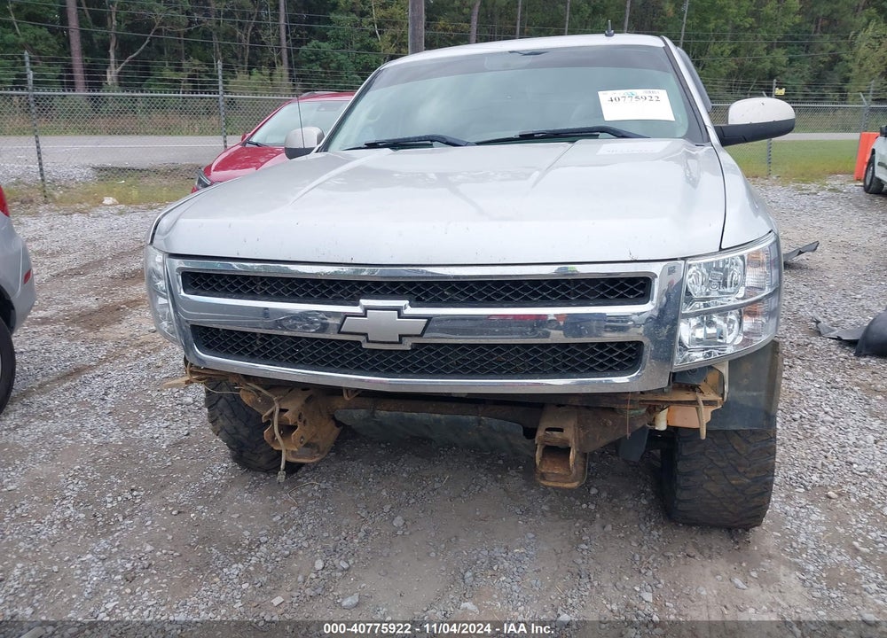 2011 CHEVROLET SILVERADO 1500 LT VIN: 3GCPKSE37BG159992