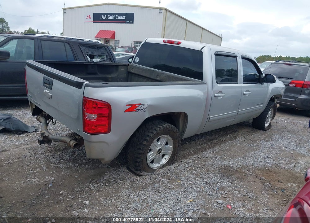 2011 CHEVROLET SILVERADO 1500 LT VIN: 3GCPKSE37BG159992