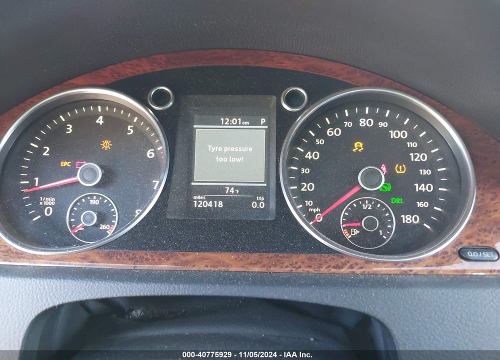 2011 VOLKSWAGEN CC VIN: WVWGU7AN8BE729147