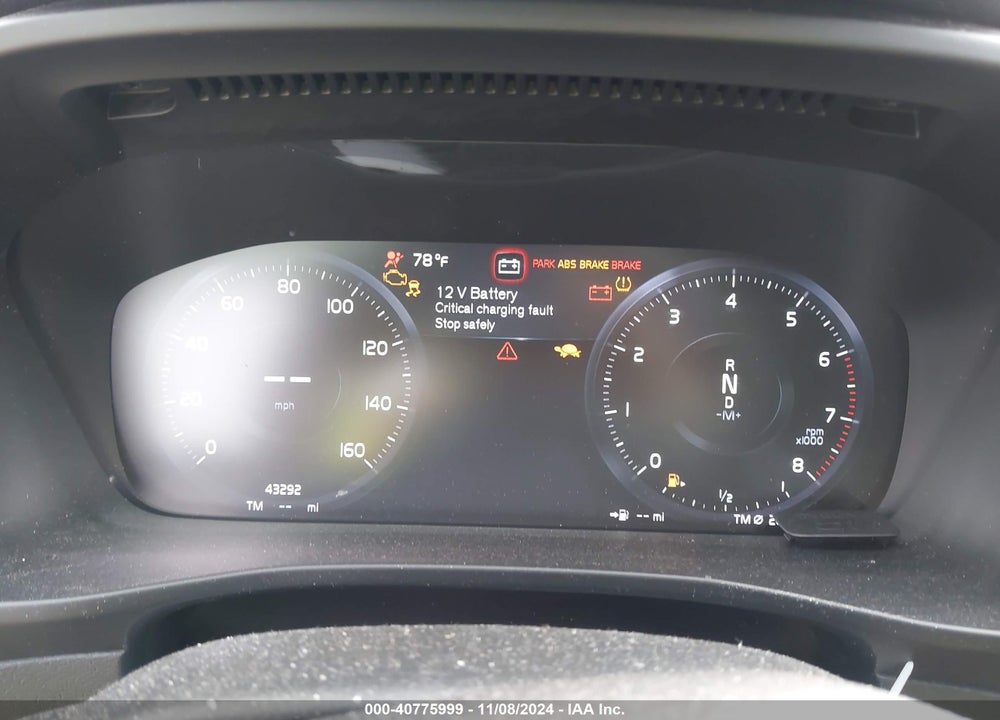 2021 VOLVO XC40 T5 R-DESIGN VIN: YV4162UM5M2522934