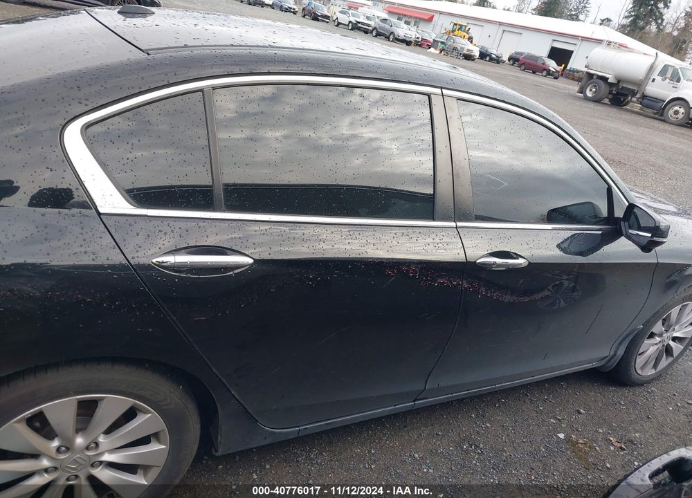 2015 HONDA ACCORD EX-L VIN: 1HGCR2F80FA008261