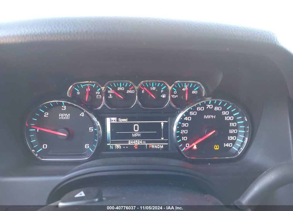 2015 CHEVROLET SUBURBAN 1500 LT VIN: 1GNSCJKC3FR505023