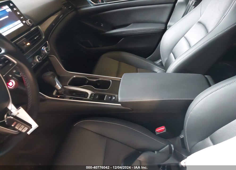 2022 HONDA ACCORD VIN: 1HGCV1F39NA083842