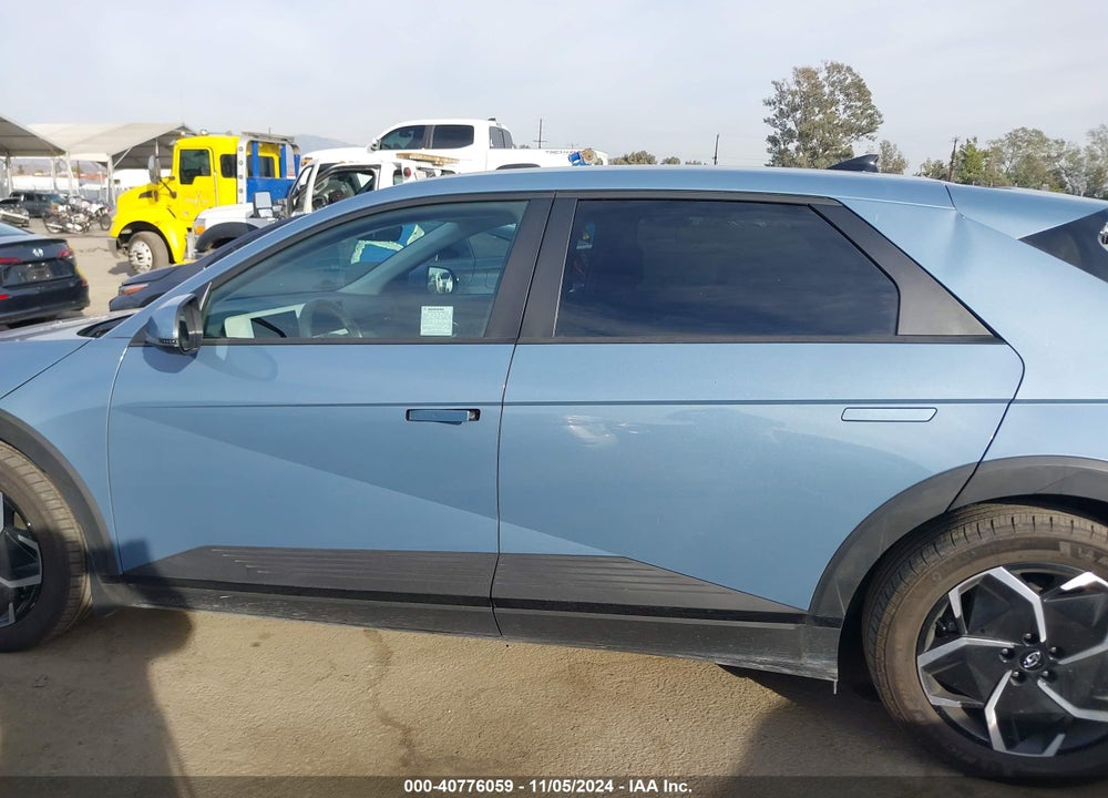 2022 HYUNDAI IONIQ 5 SE VIN: KM8KMDAF7NU119991