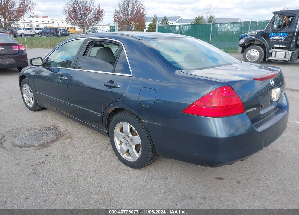 2007 HONDA ACCORD 2.4 SE VIN: 1HGCM55337A225732