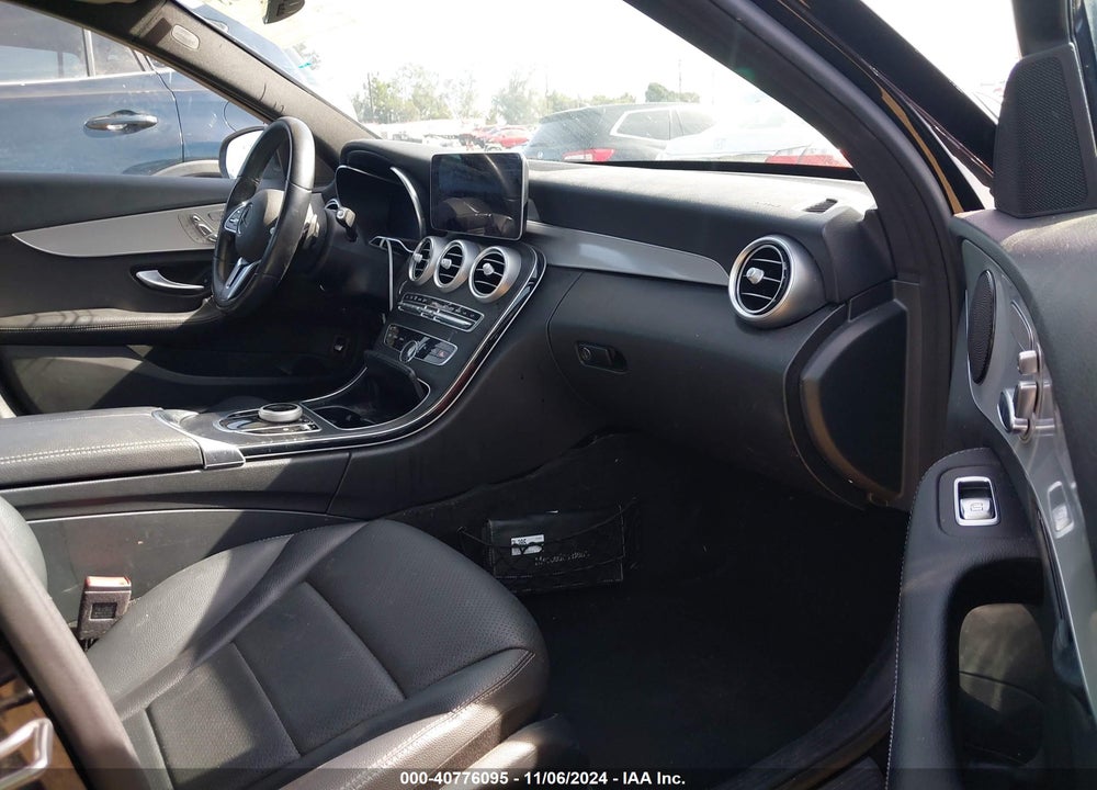 2021 MERCEDES-BENZ C 300 SEDAN VIN: W1KWF8DB1MR628711