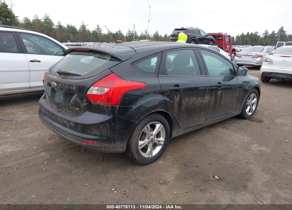 2014 FORD FOCUS SE VIN: 1FADP3K26EL300926