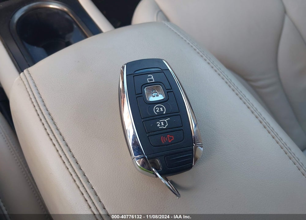 2019 LINCOLN MKC SELECT VIN: 5LMCJ2C94KUL02170