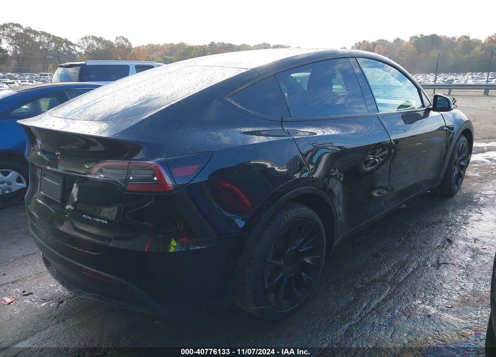 2021 TESLA MODEL Y LONG RANGE DUAL MOTOR ALL-WHEEL DRIVE VIN: 5YJYGAEE2MF273201