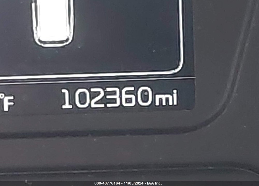 2017 KIA SORENTO LX V6 VIN: 5XYPGDA51HG322485