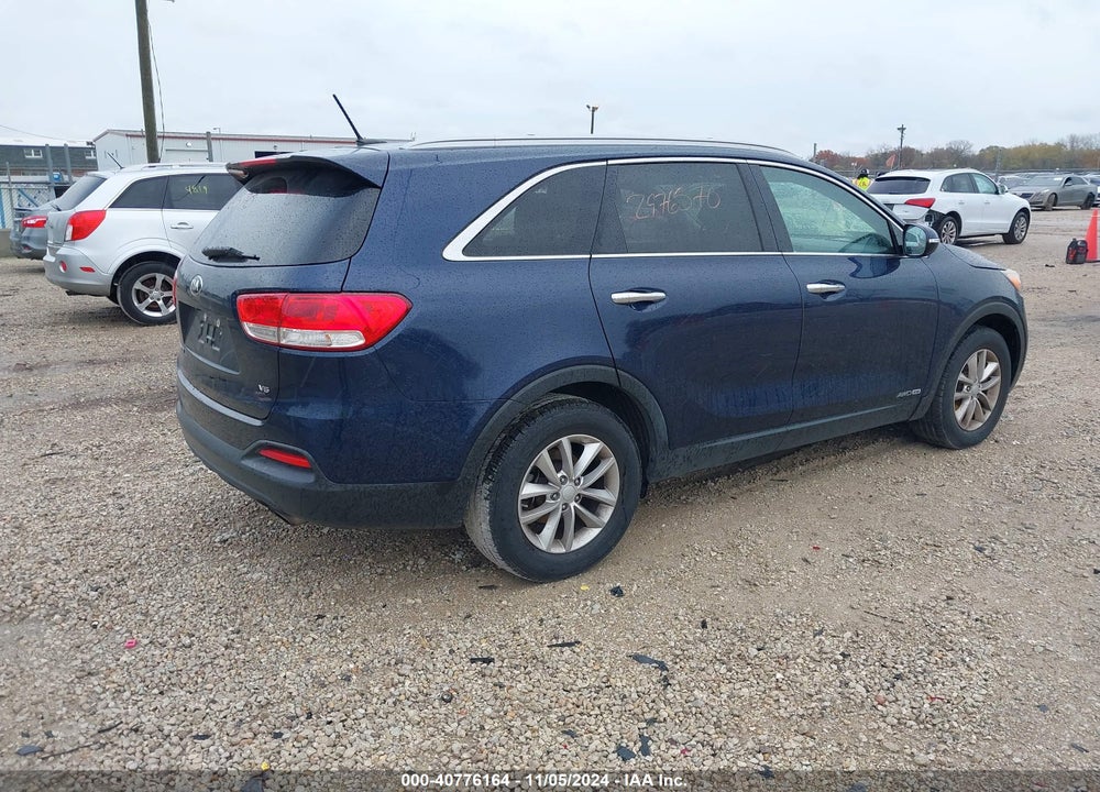2017 KIA SORENTO LX V6 VIN: 5XYPGDA51HG322485