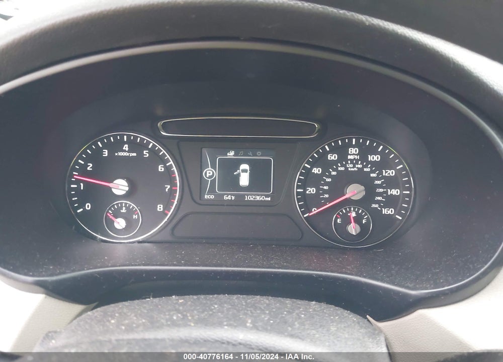 2017 KIA SORENTO LX V6 VIN: 5XYPGDA51HG322485
