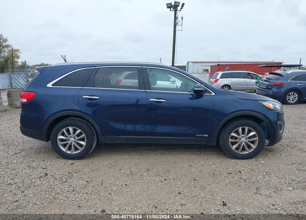 2017 KIA SORENTO LX V6 VIN: 5XYPGDA51HG322485