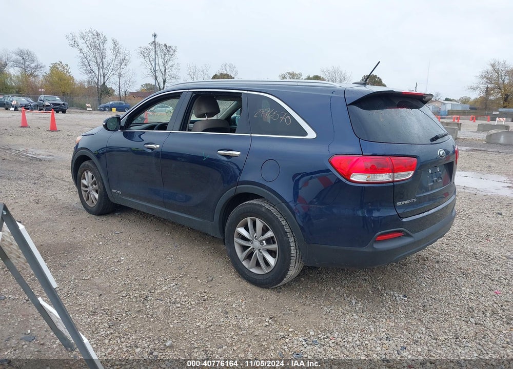 2017 KIA SORENTO LX V6 VIN: 5XYPGDA51HG322485
