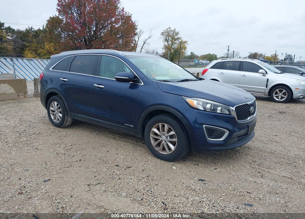 2017 KIA SORENTO LX V6 VIN: 5XYPGDA51HG322485
