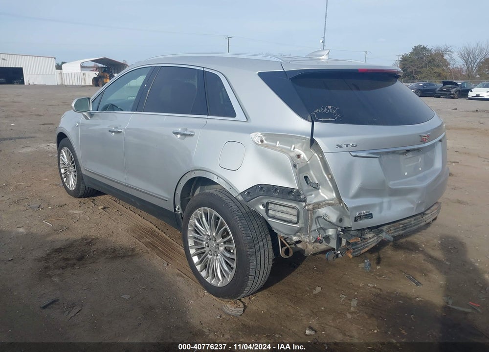 2017 CADILLAC XT5 LUXURY VIN: 1GYKNDRS6HZ139802