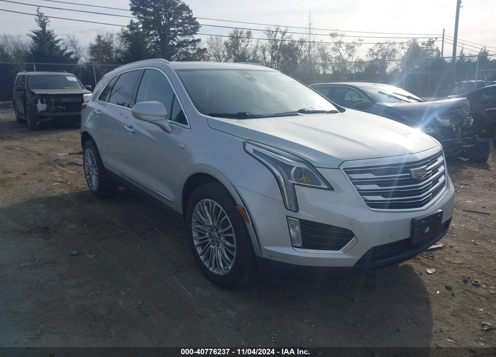 2017 CADILLAC XT5 LUXURY VIN: 1GYKNDRS6HZ139802
