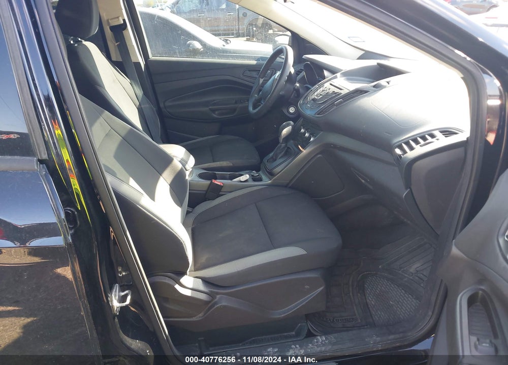 2016 FORD ESCAPE S VIN: 1FMCU0F74GUB82175