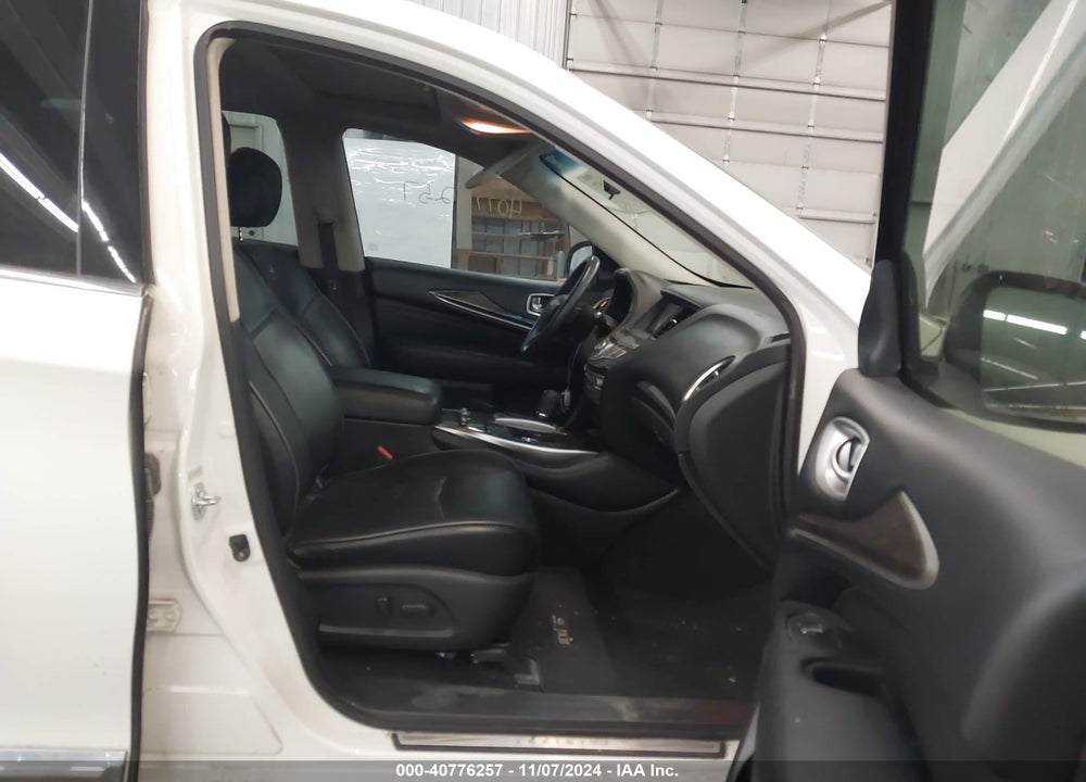 2013 INFINITI JX35 VIN: 5N1AL0MM1DC303216