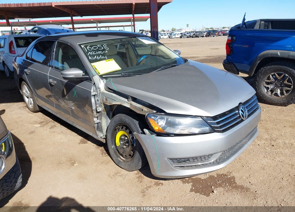 2013 VOLKSWAGEN PASSAT 2.5L SE VIN: 1VWBP7A37DC121339