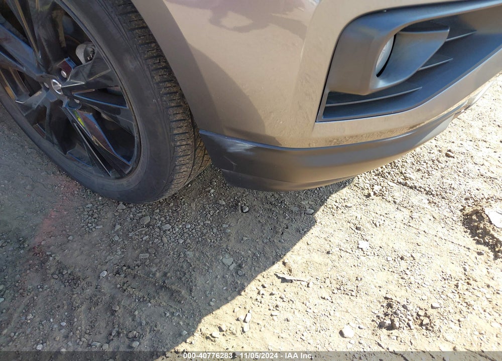 2018 NISSAN PATHFINDER SL VIN: 5N1DR2MM7JC654196