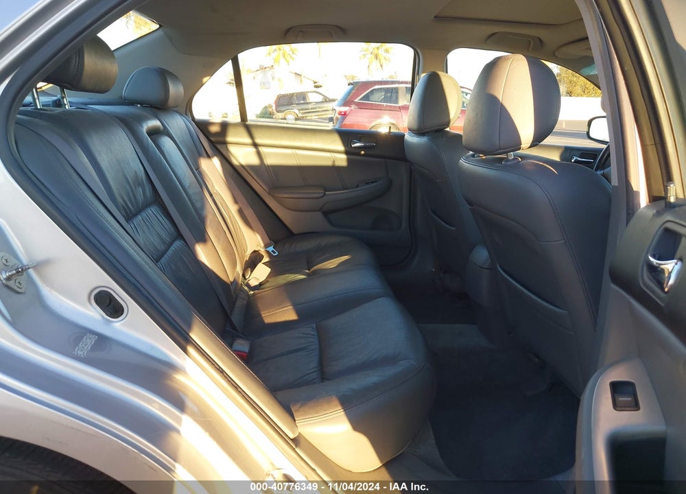 2007 HONDA ACCORD 2.4 EX VIN: 1HGCM56807A153883