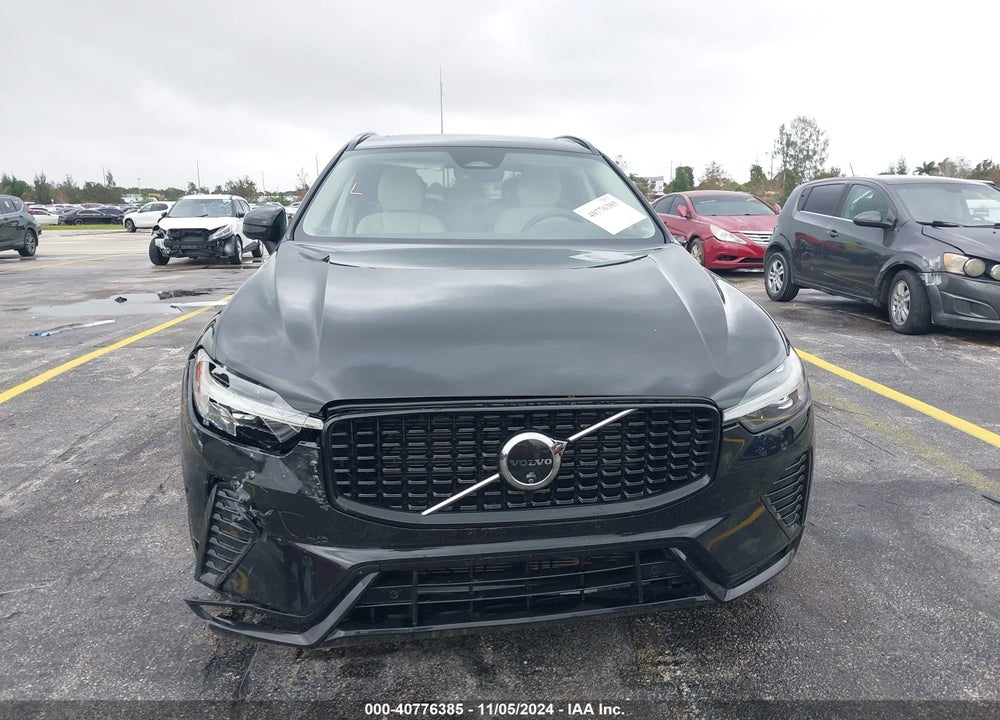 2024 VOLVO XC60 B5 PLUS DARK THEME VIN: YV4L12RLXR1715018