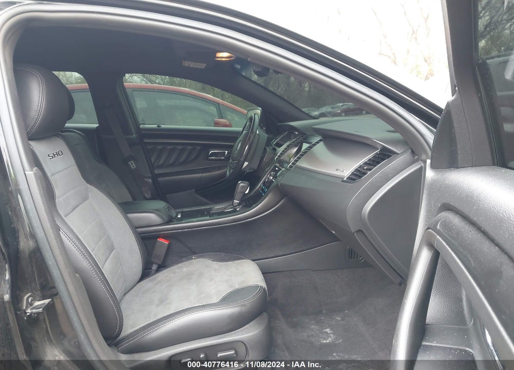 2017 FORD TAURUS SHO VIN: 1FAHP2KT4HG135380