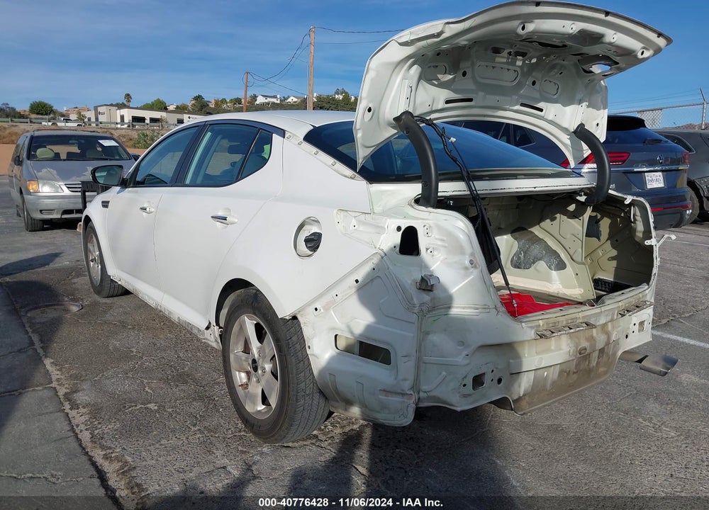 2015 KIA OPTIMA LX VIN: KNAGM4A79F5661864
