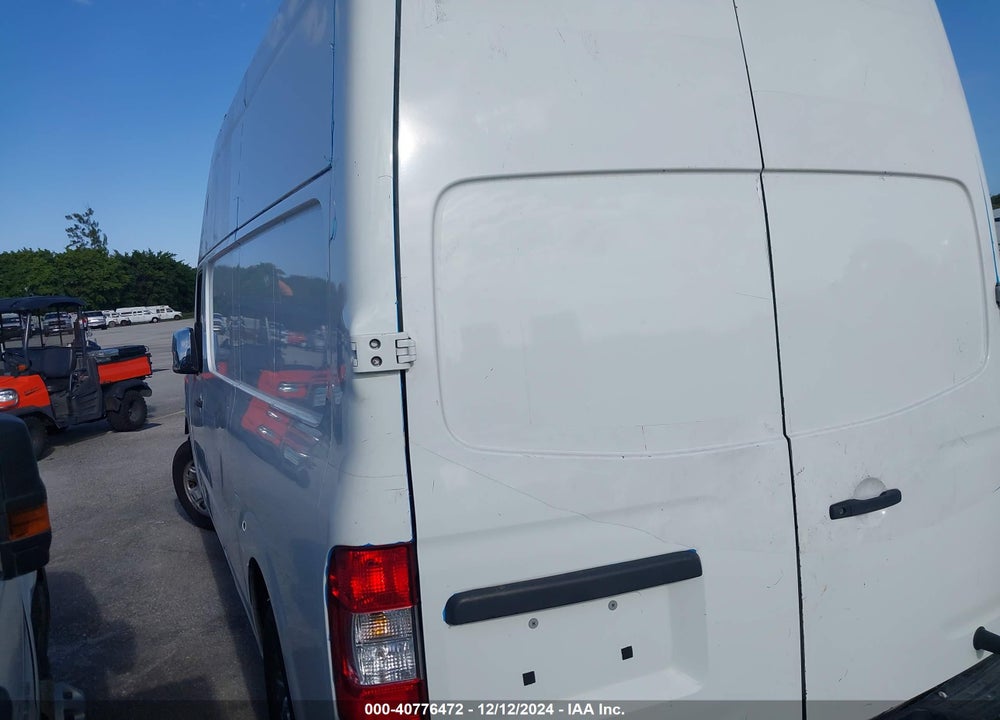2017 NISSAN NV CARGO NV2500 HD SV V8 VIN: 1N6AF0LY5HN808005