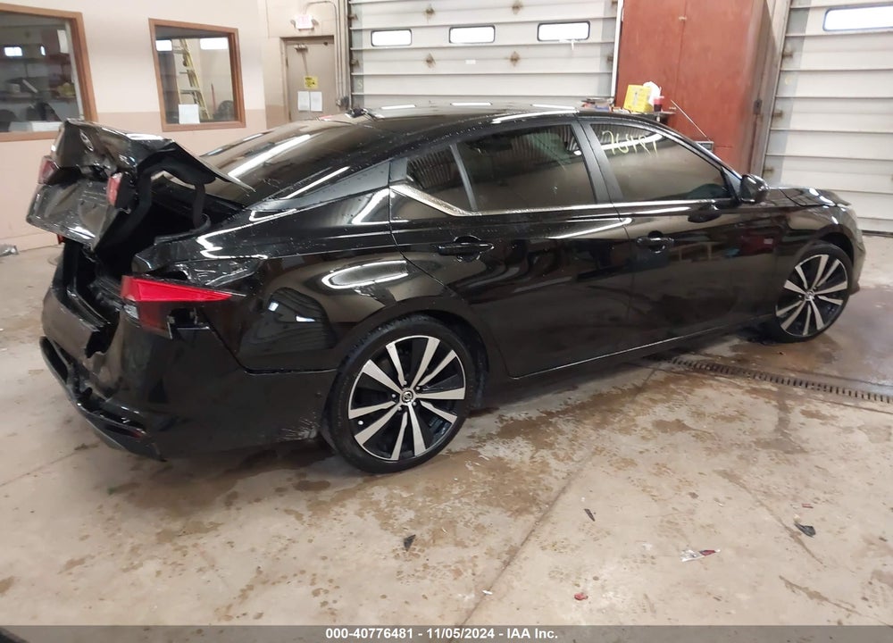 2022 NISSAN ALTIMA SR FWD VIN: 1N4BL4CV6NN332314