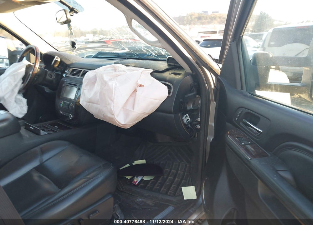 2014 GMC SIERRA 2500HD DENALI VIN: 1GT125E84EF104912