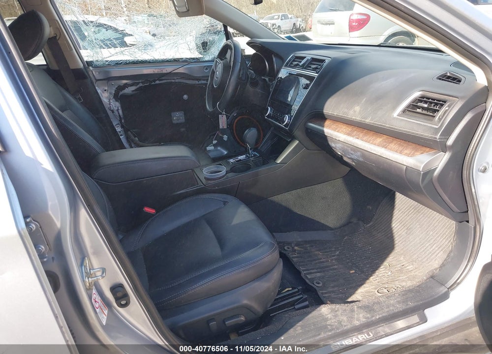2018 SUBARU OUTBACK 2.5I LIMITED VIN: 4S4BSANC9J3323048