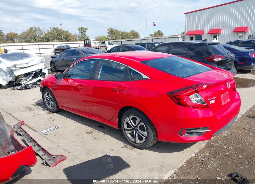 2018 HONDA CIVIC LX VIN: 2HGFC2F62JH527013