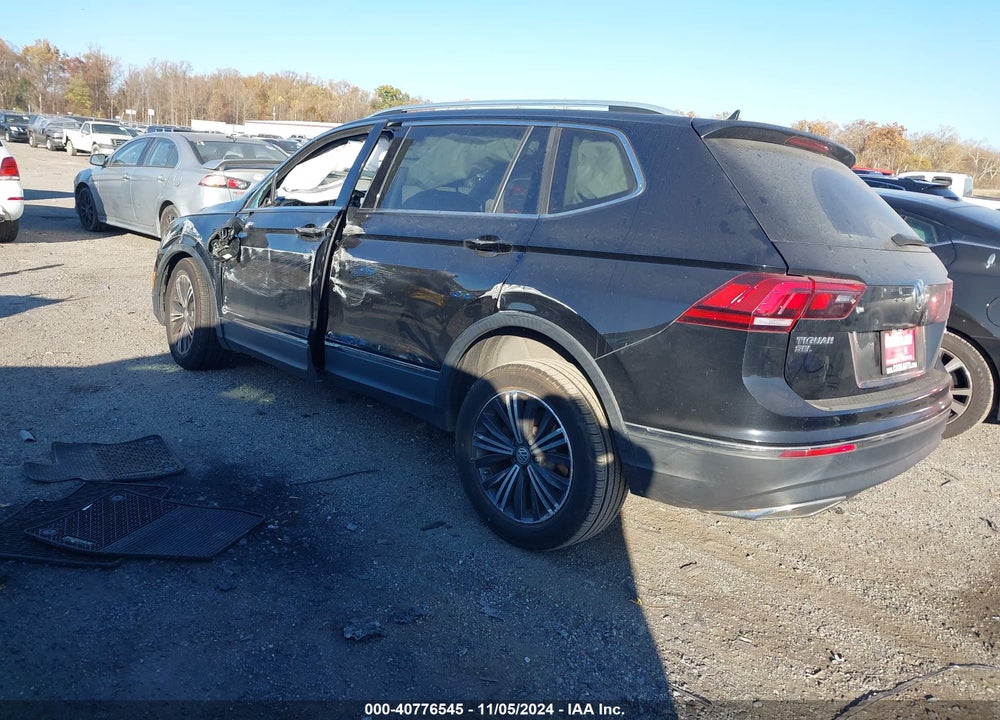 2018 VOLKSWAGEN TIGUAN 2.0T SE/SEL VIN: 3VV2B7AX8JM146752