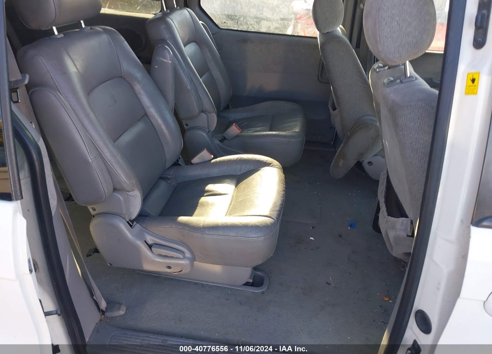 2005 KIA SEDONA EX/LX VIN: KNDUP132856698345