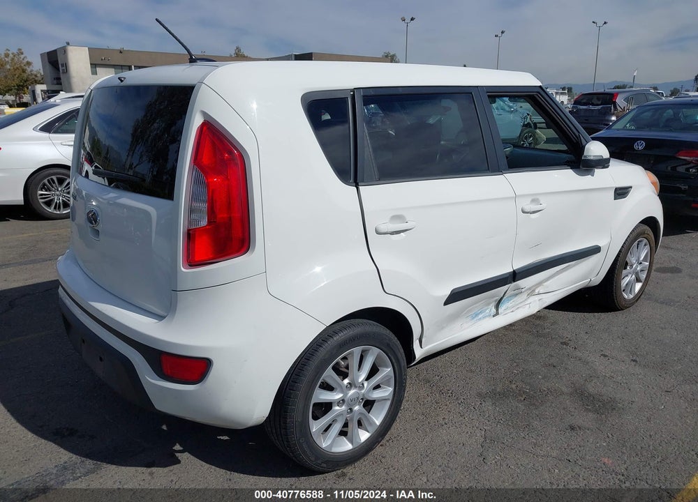 2012 KIA SOUL VIN: KNDJT2A66C7451553