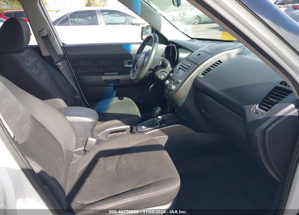 2012 KIA SOUL VIN: KNDJT2A66C7451553