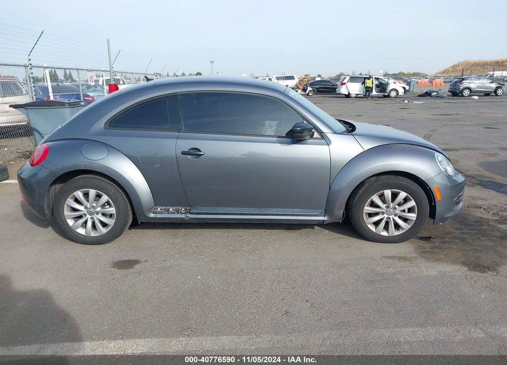 2014 VOLKSWAGEN BEETLE 1.8T ENTRY VIN: 3VWF17ATXEM657561