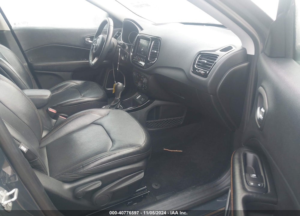 2018 JEEP COMPASS LIMITED FWD VIN: 3C4NJCCBXJT358633