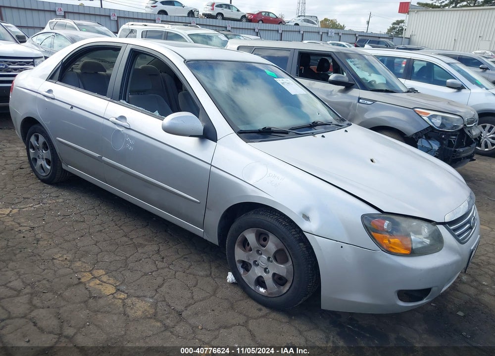 2009 KIA SPECTRA EX VIN: KNAFE221695653216