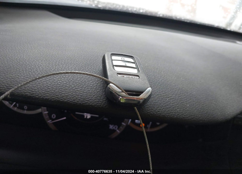2013 HONDA ACCORD EX VIN: 1HGCR2F74DA280378